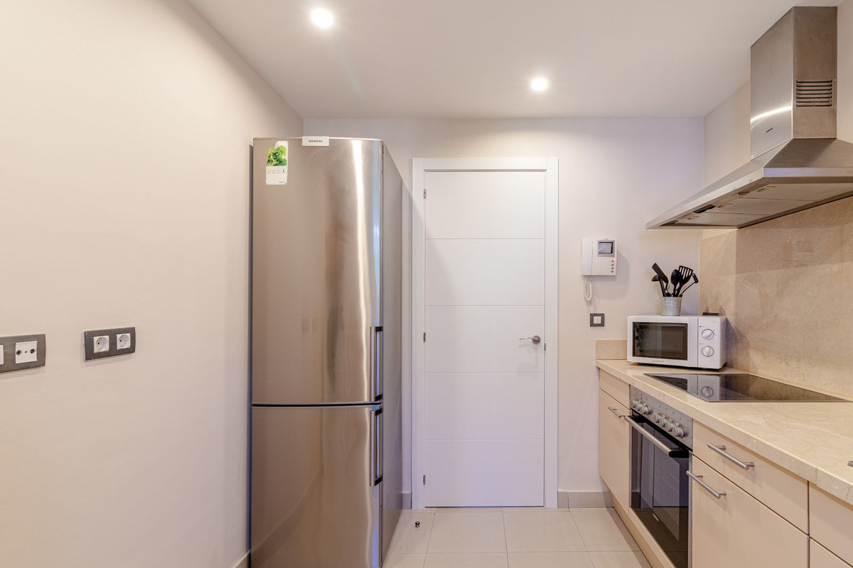 Appartement te koop in El Paraiso | 2 slaapkamers H5119618