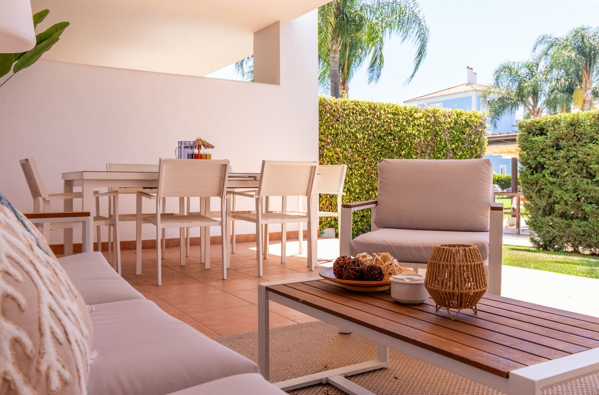 Appartement te koop in El Paraiso | 2 slaapkamers H5119618