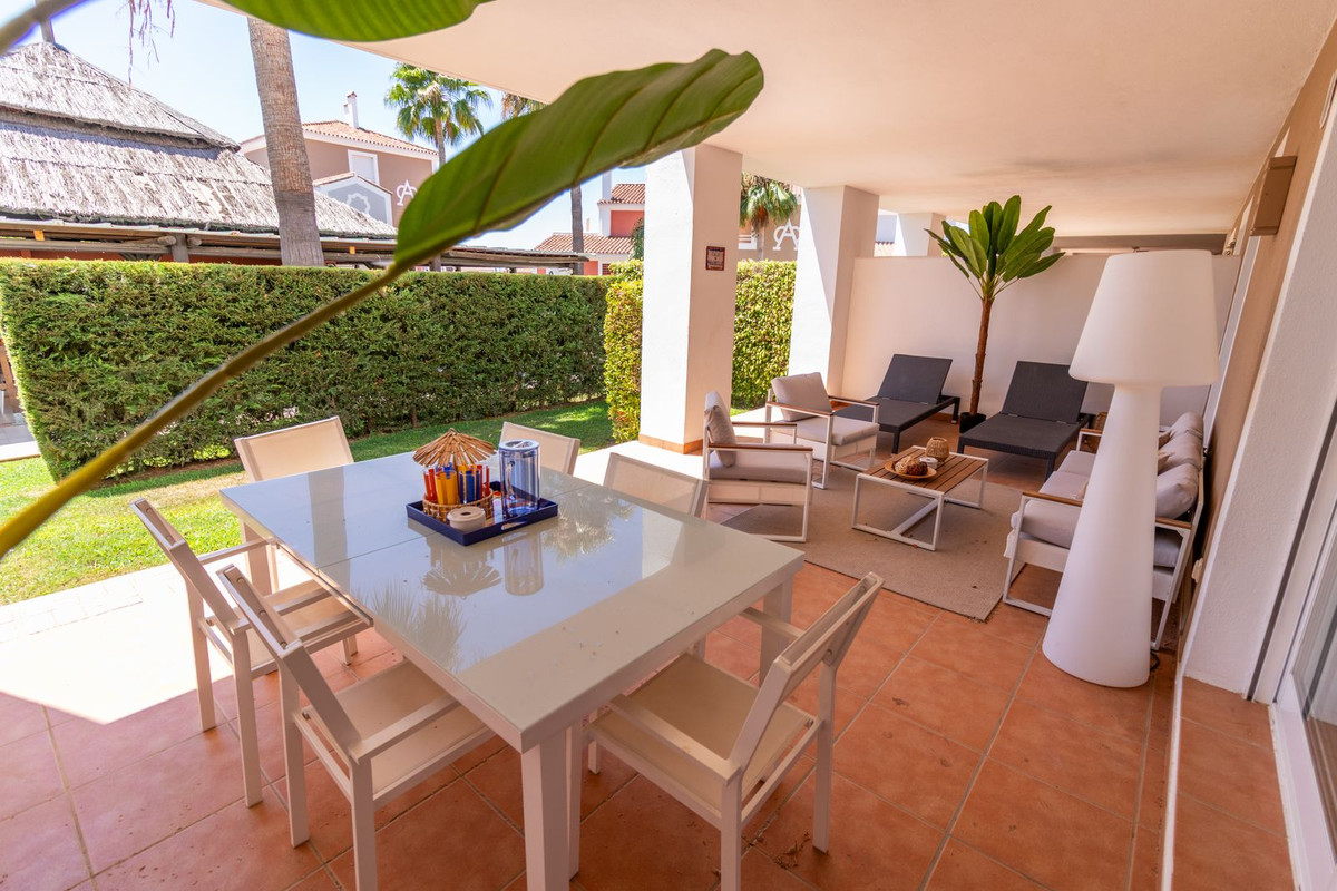 Appartement te koop in El Paraiso | 2 slaapkamers H5119618