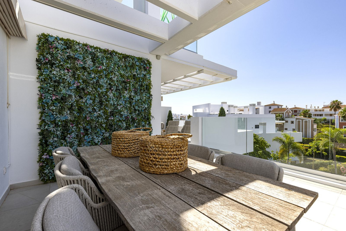 Appartement te koop in El Paraiso | 2 slaapkamers H5121592