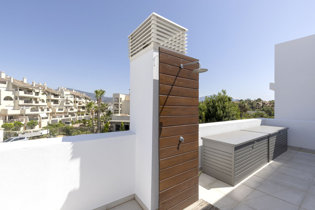 Appartement te koop in El Paraiso | 2 slaapkamers H5121592