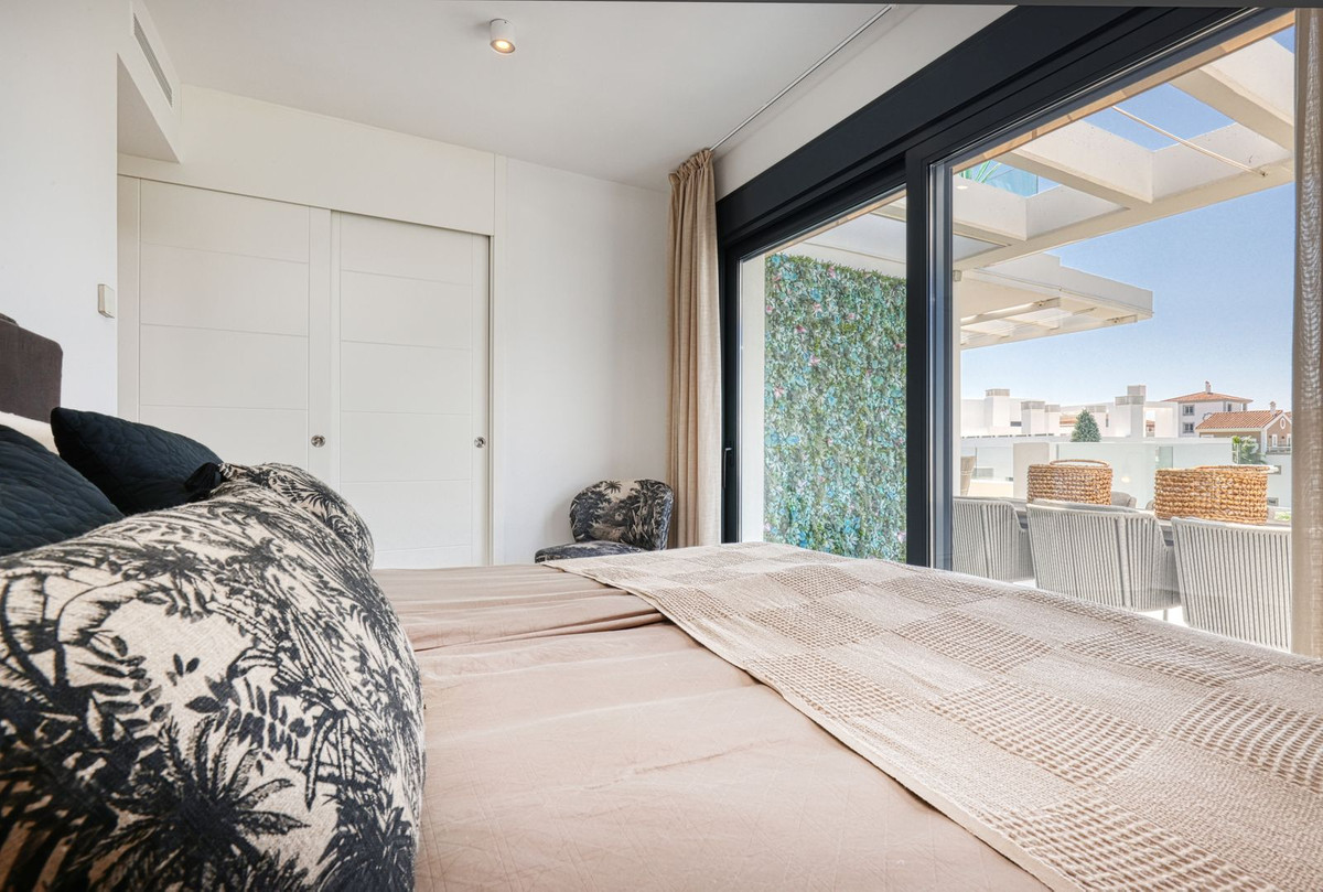 Appartement te koop in El Paraiso | 2 slaapkamers H5121592