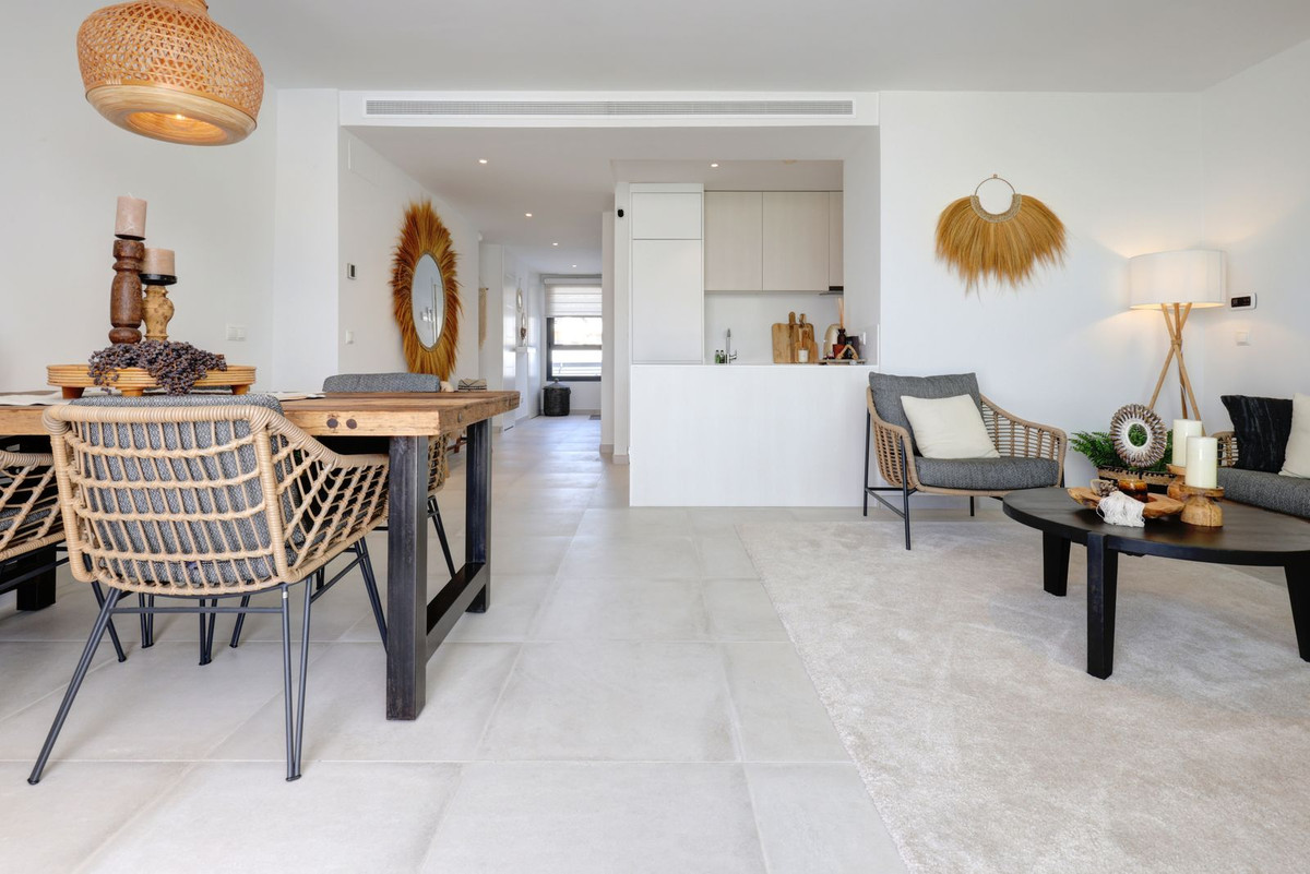 Appartement te koop in El Paraiso | 2 slaapkamers H5121592