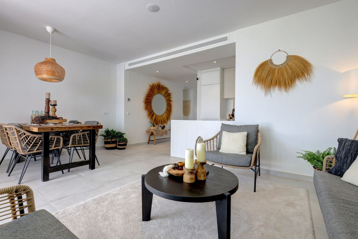 Appartement te koop in El Paraiso | 2 slaapkamers H5121592