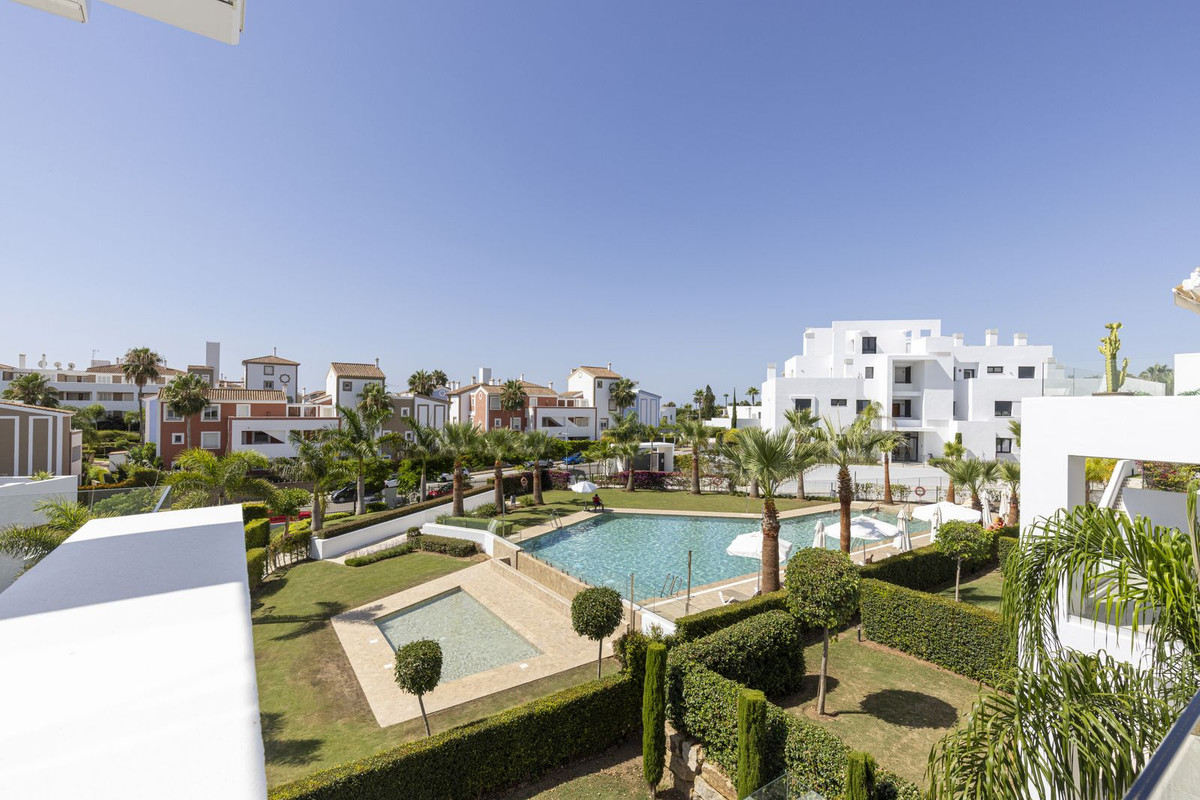Appartement te koop in El Paraiso | 2 slaapkamers H5121592