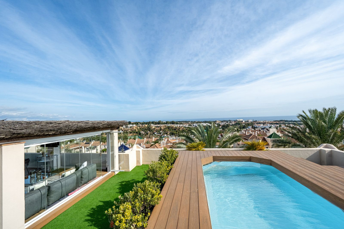 Appartement te koop in El Paraiso | 3 slaapkamers H5122069
