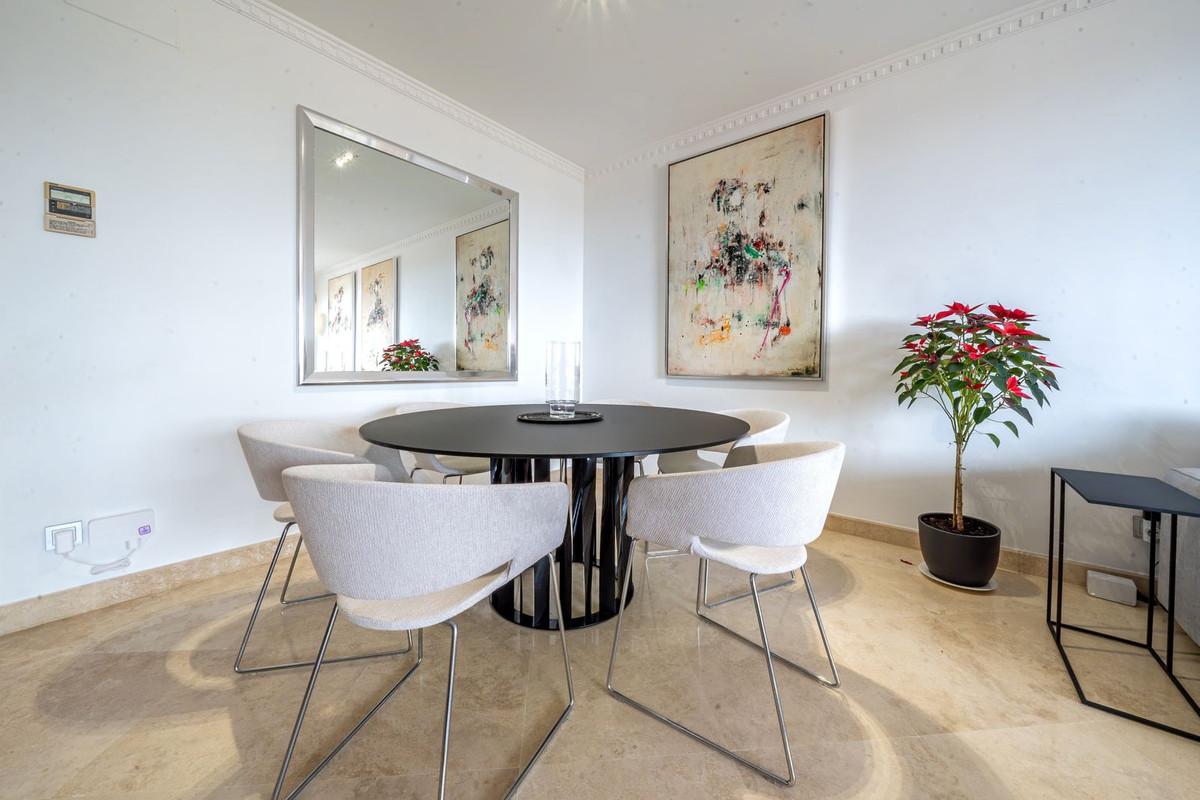 Appartement te koop in El Paraiso | 3 slaapkamers H5122069
