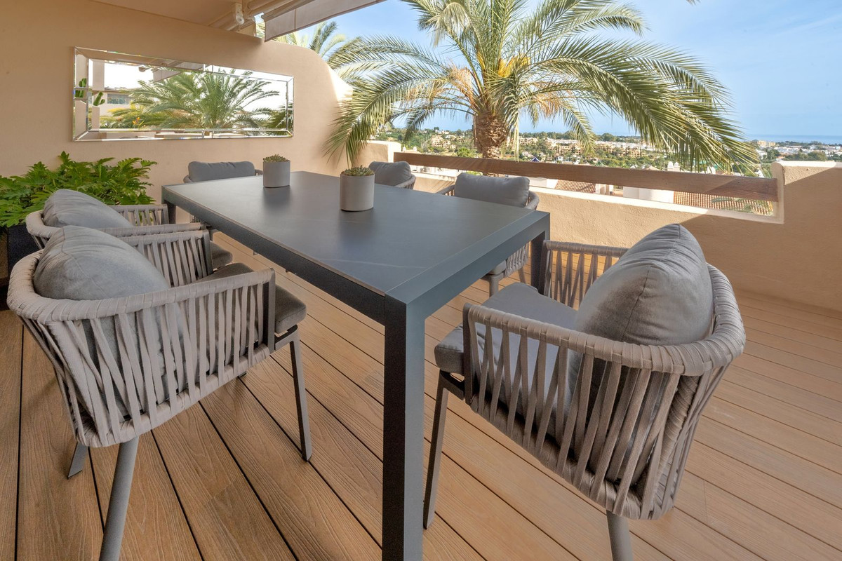 Appartement te koop in El Paraiso | 3 slaapkamers H5122069