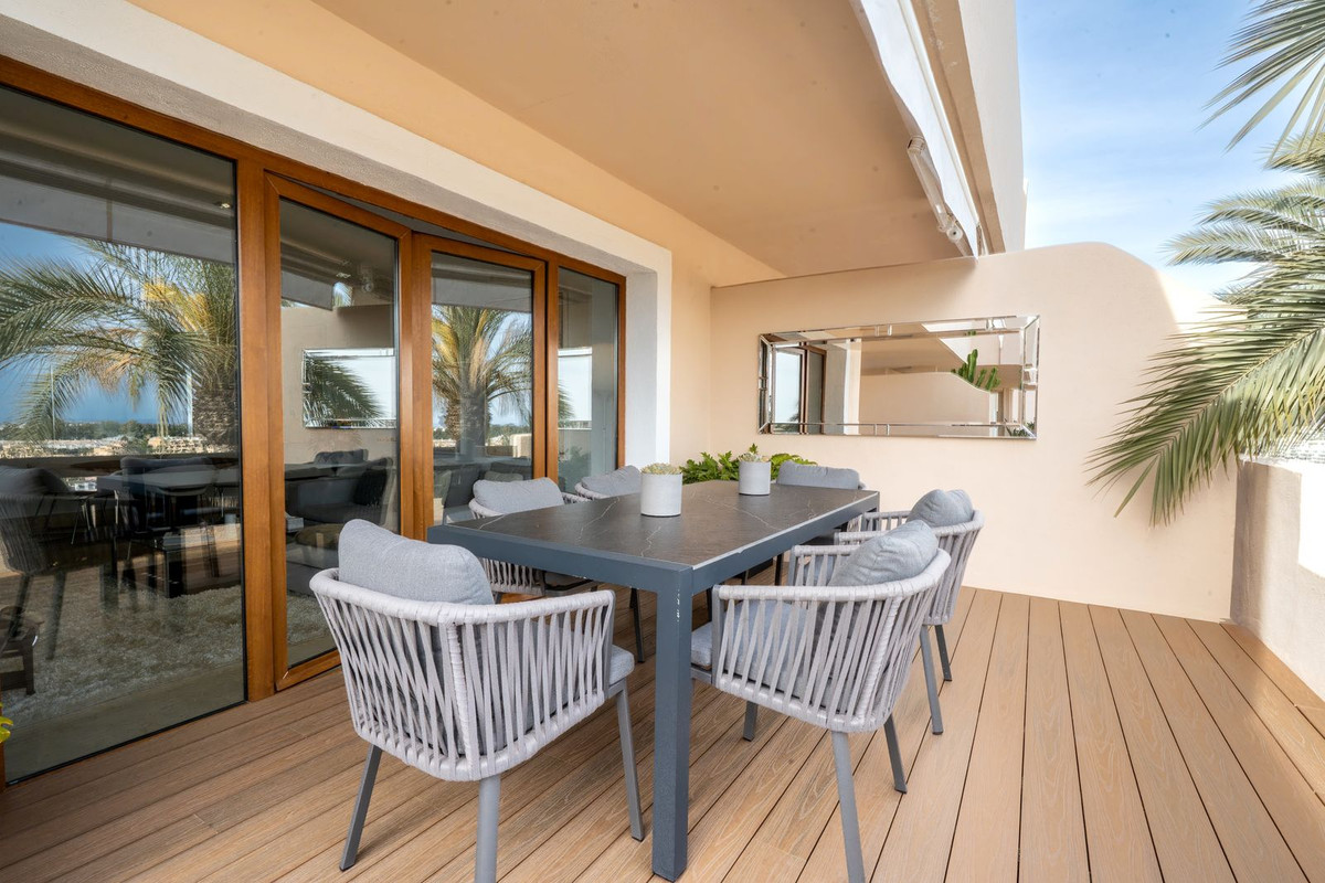 Appartement te koop in El Paraiso | 3 slaapkamers H5122069