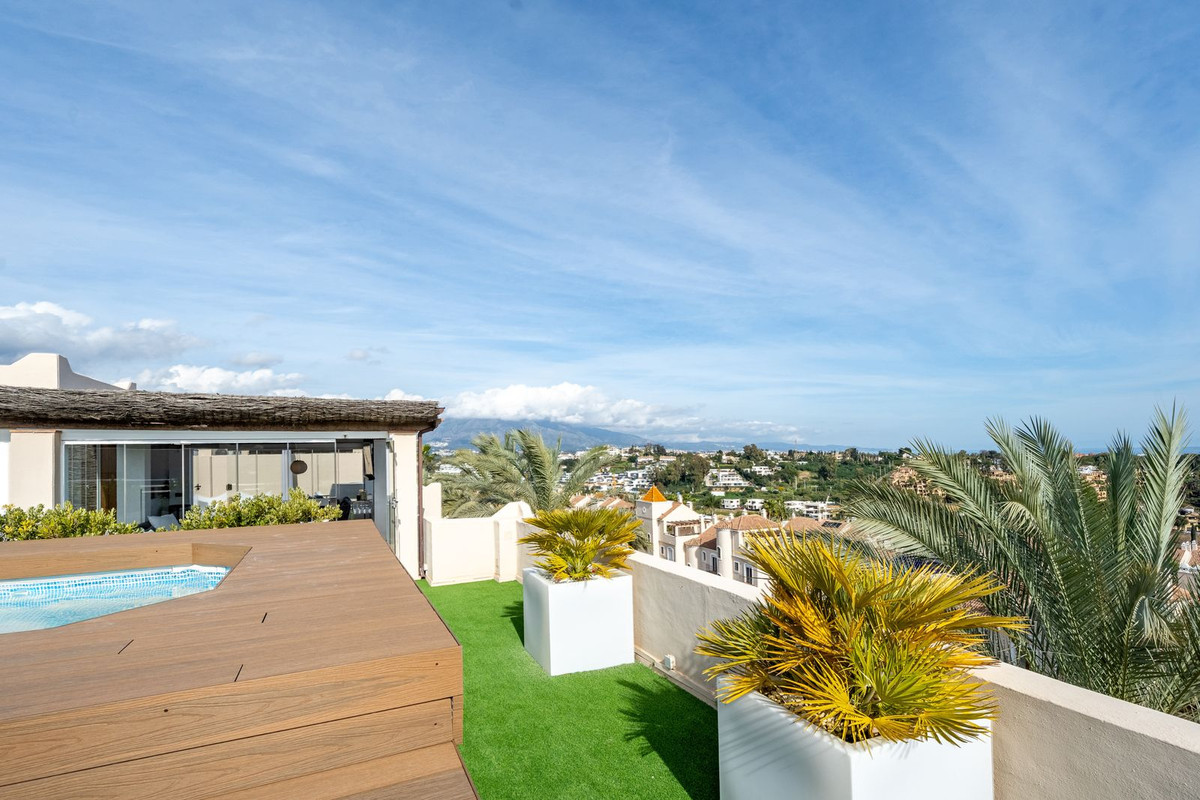 Appartement te koop in El Paraiso | 3 slaapkamers H5122069