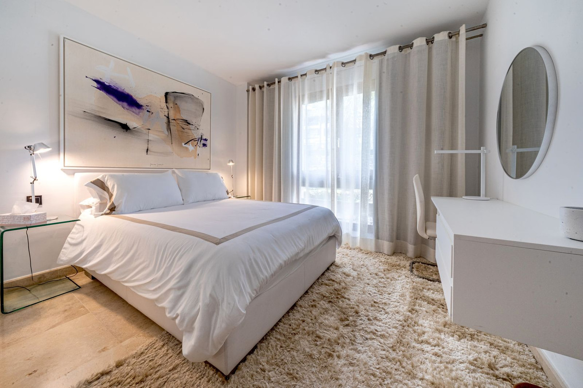 Appartement te koop in El Paraiso | 3 slaapkamers H5122069