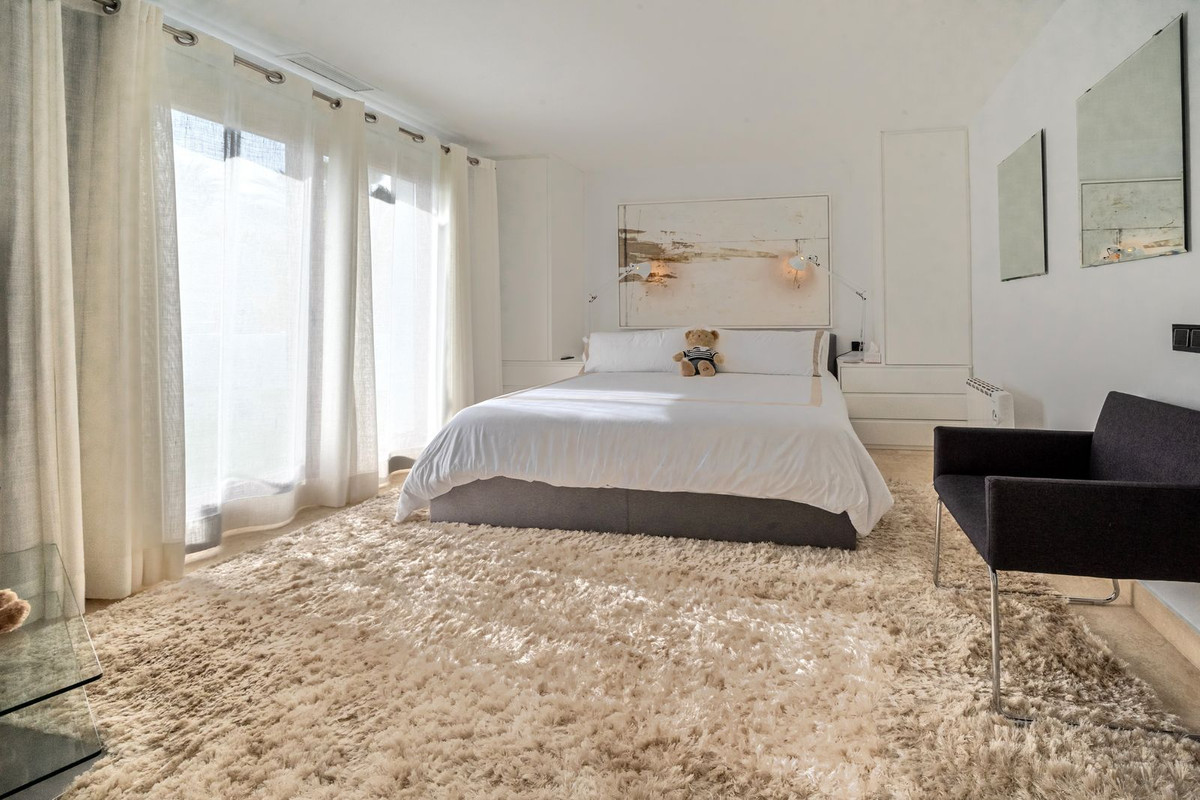 Appartement te koop in El Paraiso | 3 slaapkamers H5122069