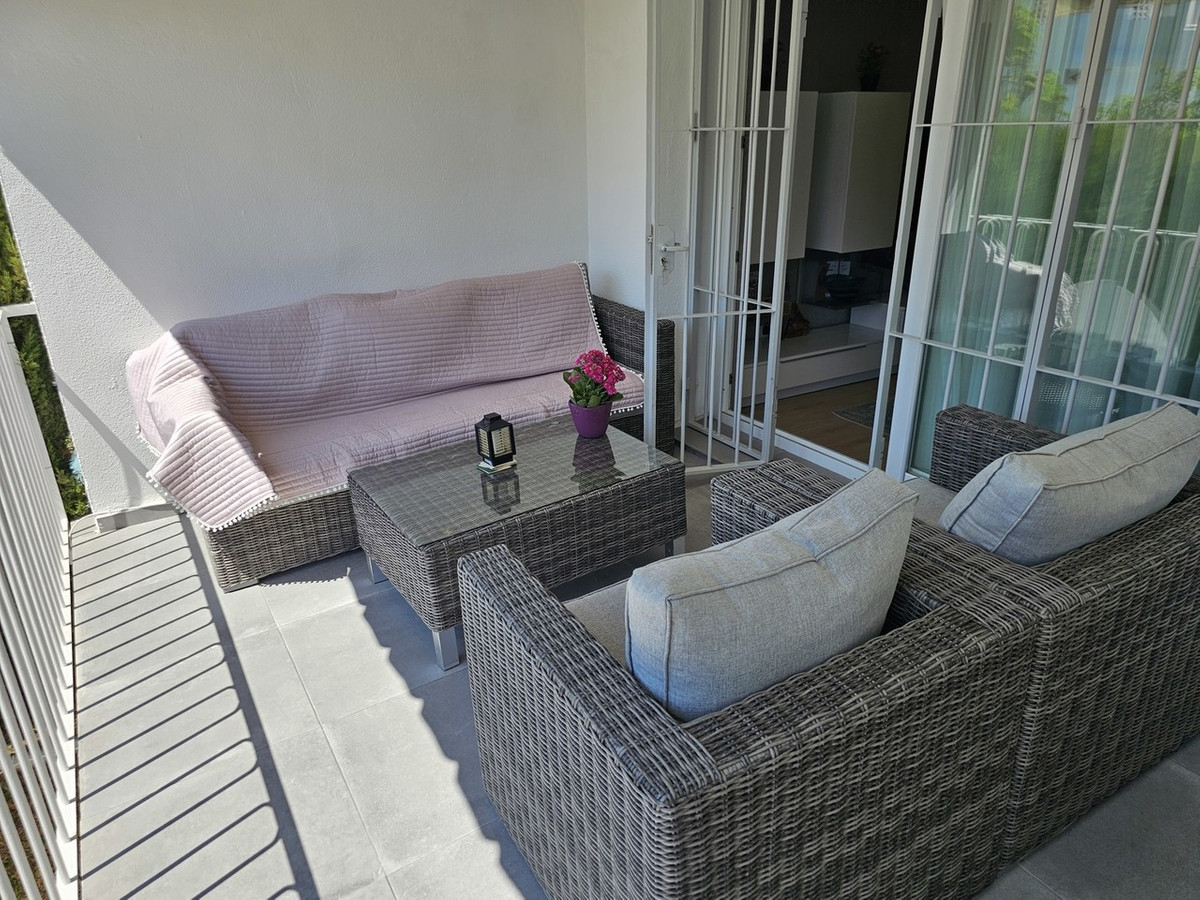 Appartement te koop in El Paraiso | 2 slaapkamers H5127775
