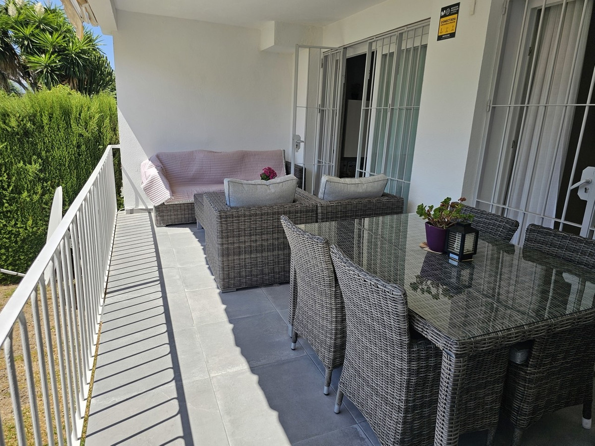 Appartement te koop in El Paraiso | 2 slaapkamers H5127775