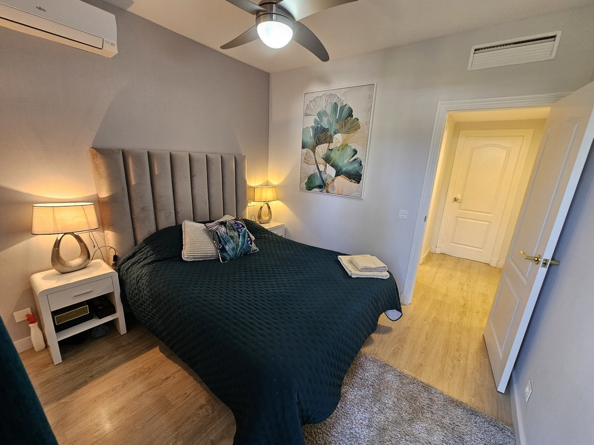 Appartement te koop in El Paraiso | 2 slaapkamers H5127775