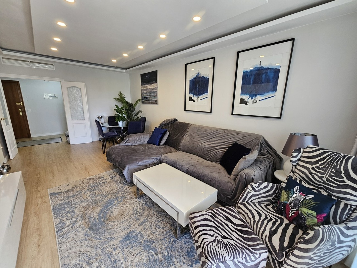 Appartement te koop in El Paraiso | 2 slaapkamers H5127775