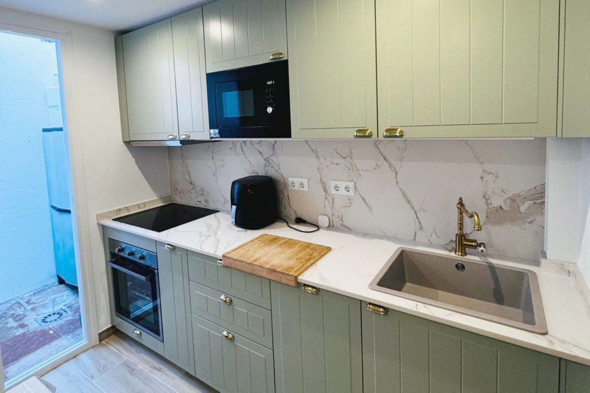 Appartement te koop in El Paraiso | 2 slaapkamers H5128867