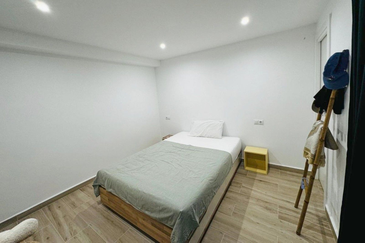 Appartement te koop in El Paraiso | 2 slaapkamers H5128867