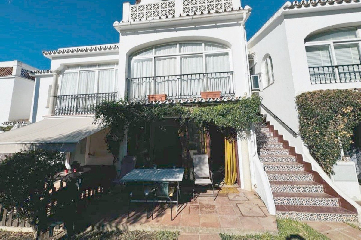 Appartement te koop in El Paraiso | 2 slaapkamers H5128867