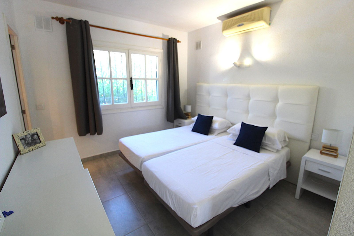 Appartement te koop in El Paraiso | 2 slaapkamers H5129761