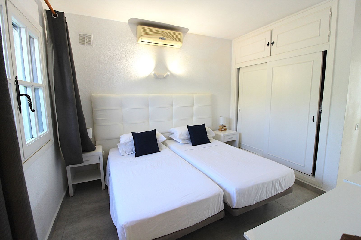Appartement te koop in El Paraiso | 2 slaapkamers H5129761