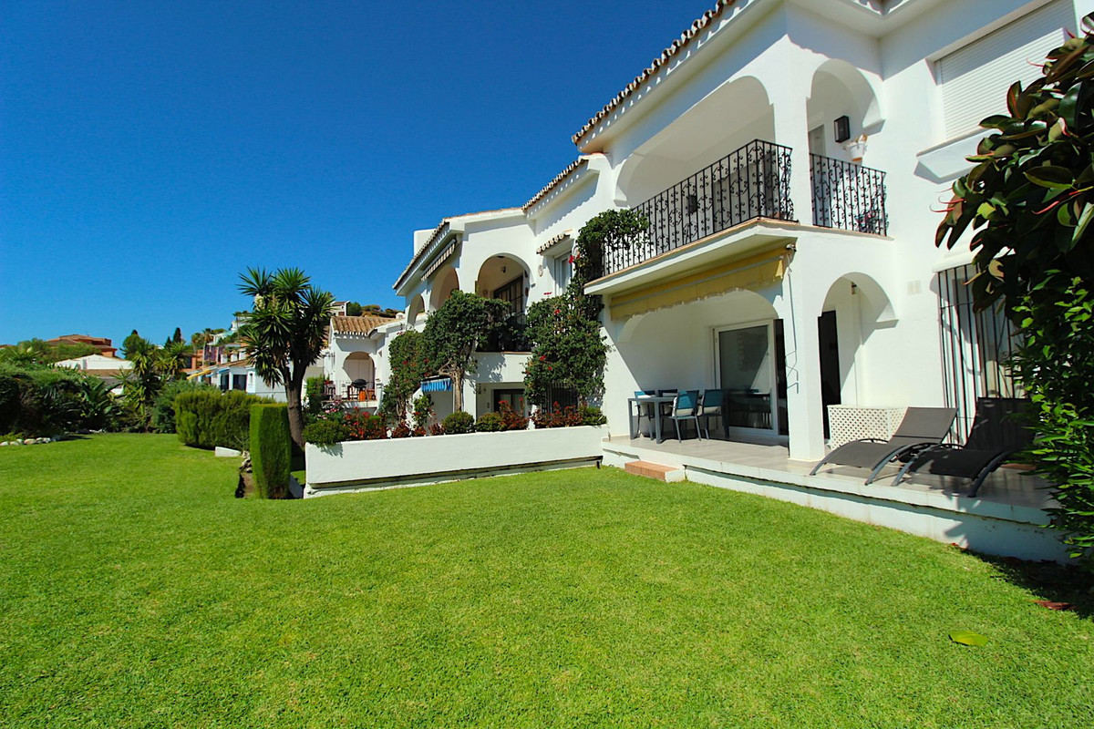 Appartement te koop in El Paraiso | 2 slaapkamers H5129761