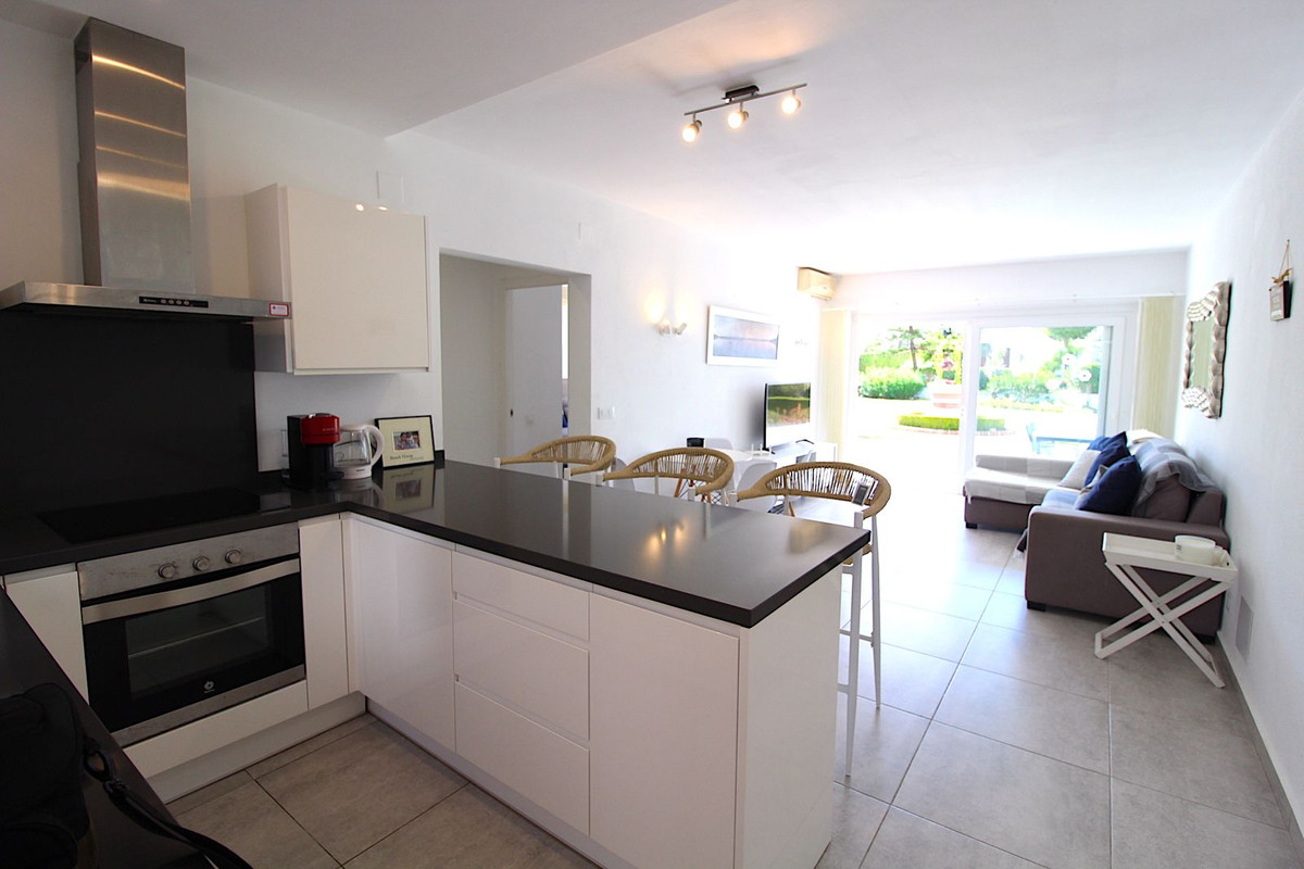 Appartement te koop in El Paraiso | 2 slaapkamers H5129761
