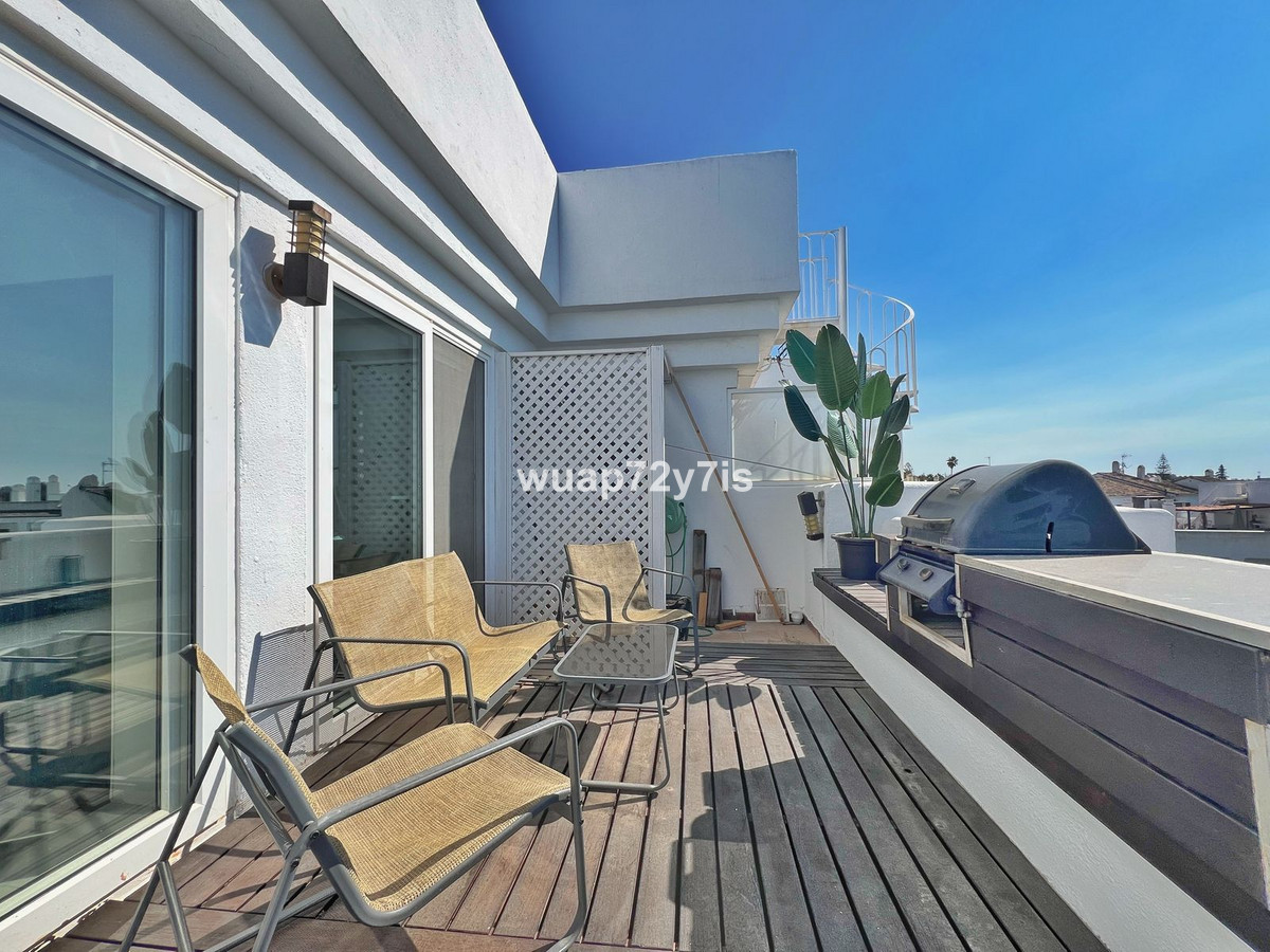 Penthouse te koop in El Paraiso | 2 slaapkamers H5142793