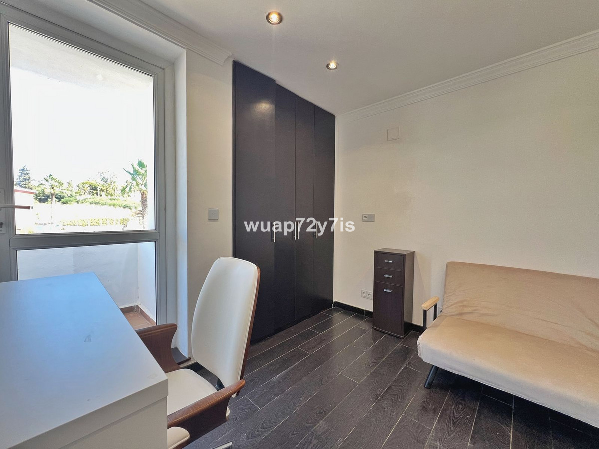 Penthouse te koop in El Paraiso | 2 slaapkamers H5142793
