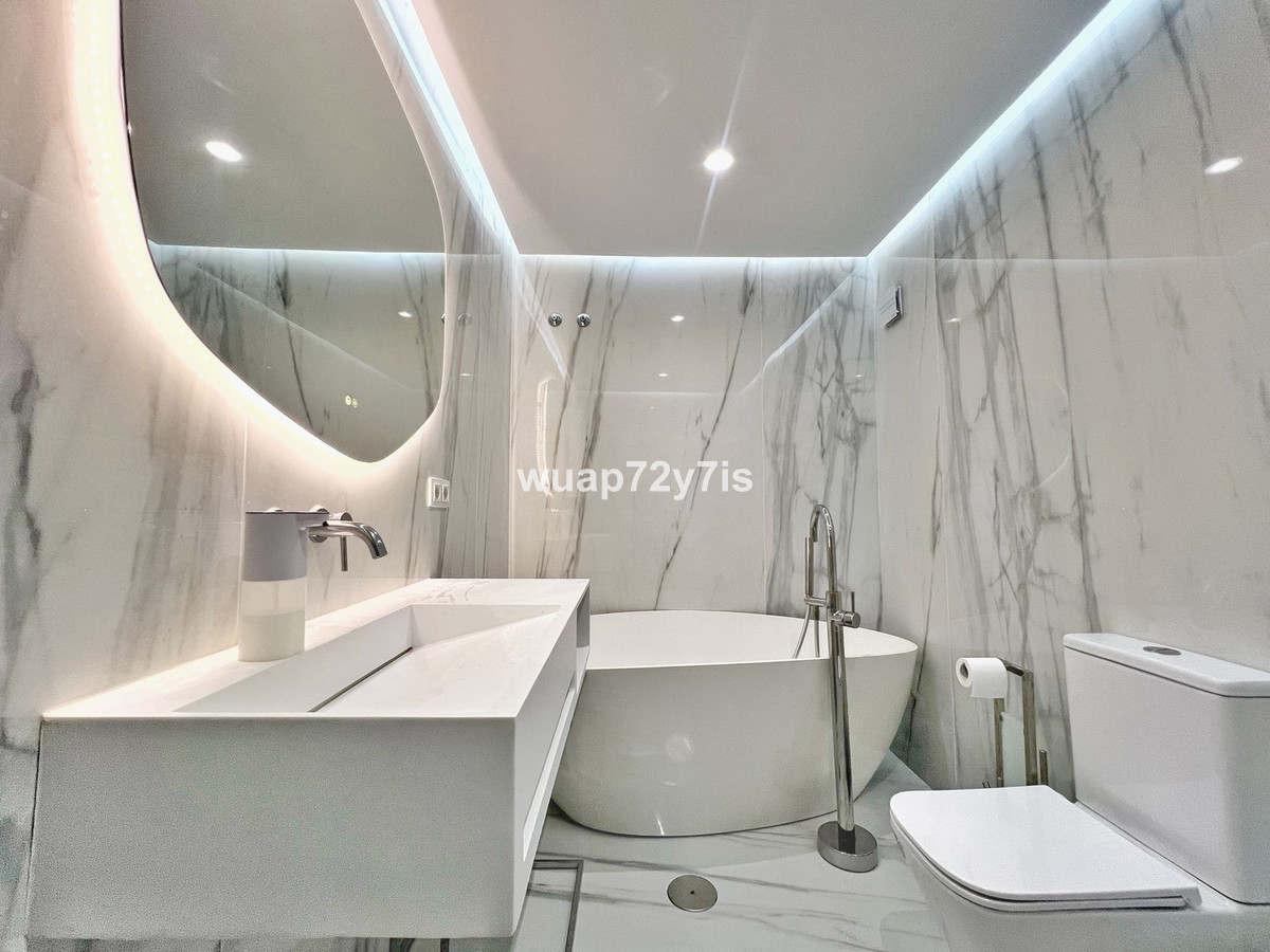 Penthouse te koop in El Paraiso | 2 slaapkamers H5142793