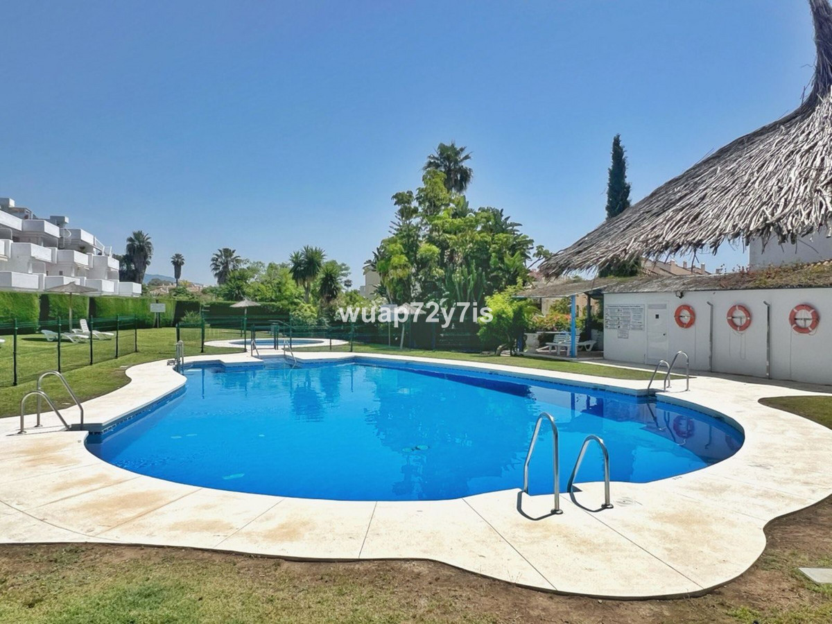 Penthouse te koop in El Paraiso | 2 slaapkamers H5142793