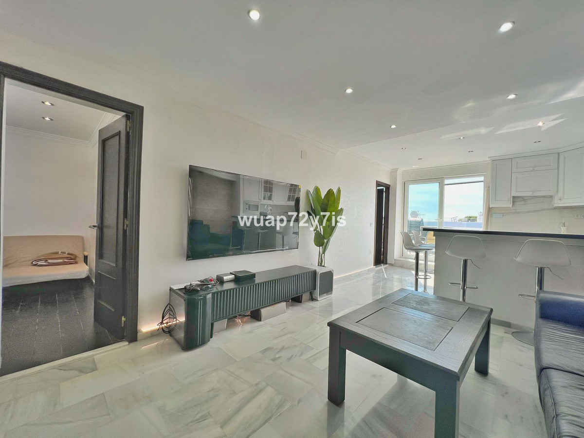 Penthouse te koop in El Paraiso | 2 slaapkamers H5142793
