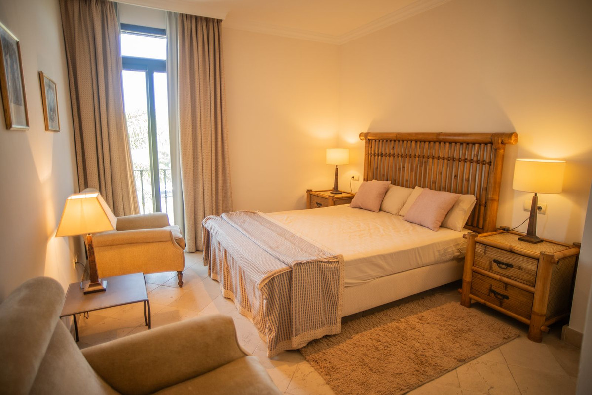 Appartement te koop in El Paraiso | 2 slaapkamers H5146948
