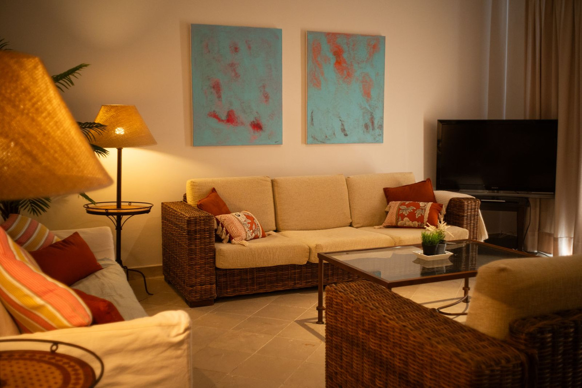 Appartement te koop in El Paraiso | 2 slaapkamers H5146948