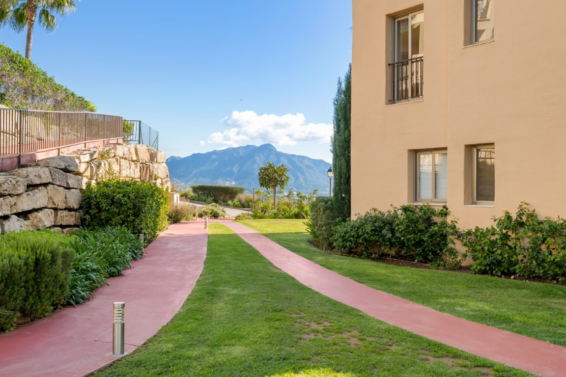 Appartement te koop in El Paraiso | 3 slaapkamers H5147071