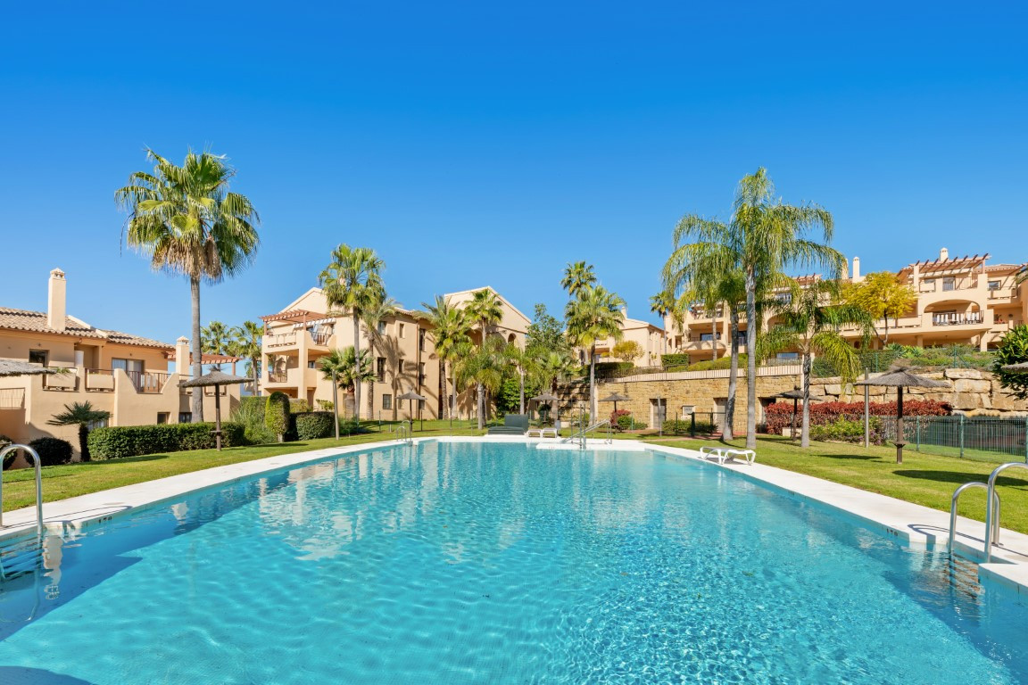 Appartement te koop in El Paraiso | 3 slaapkamers H5147071