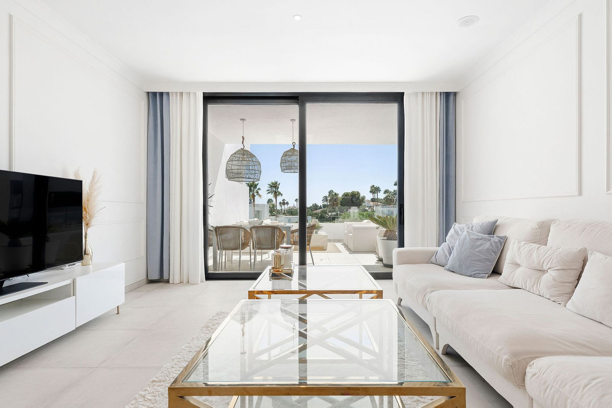 Appartement te koop in El Paraiso | 3 slaapkamers H5147800