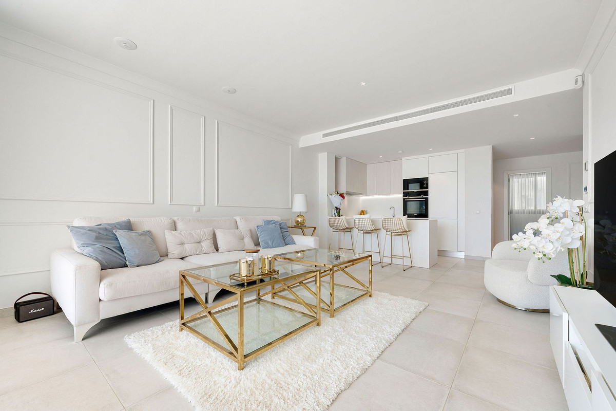 Appartement te koop in El Paraiso | 3 slaapkamers H5147800