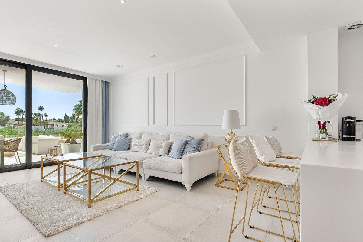 Appartement te koop in El Paraiso | 3 slaapkamers H5147800