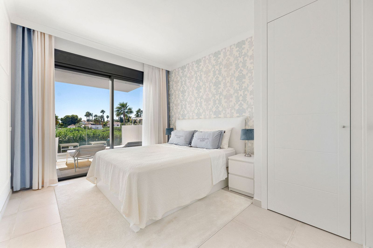 Appartement te koop in El Paraiso | 3 slaapkamers H5147800