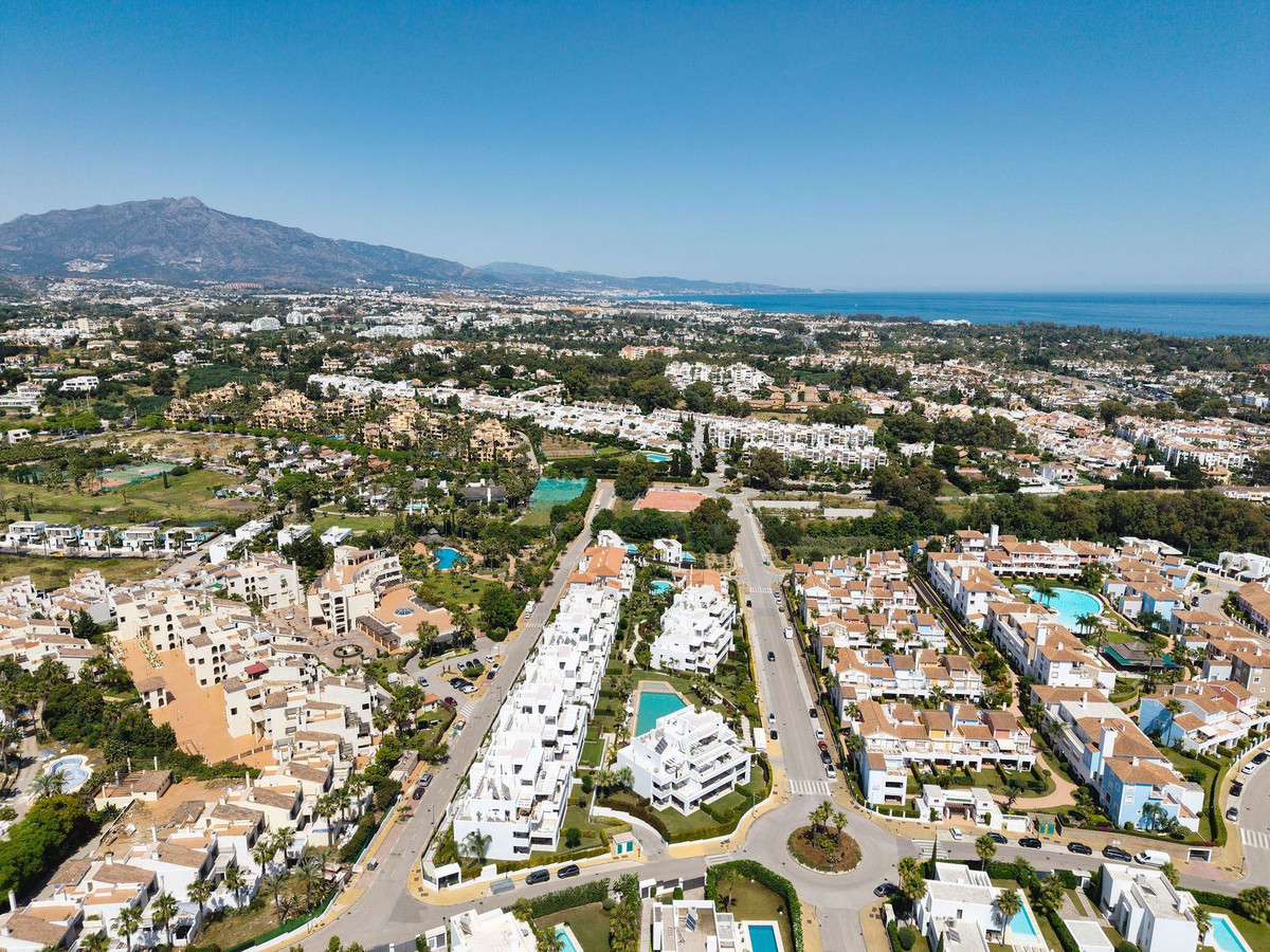 Appartement te koop in El Paraiso | 3 slaapkamers H5147800
