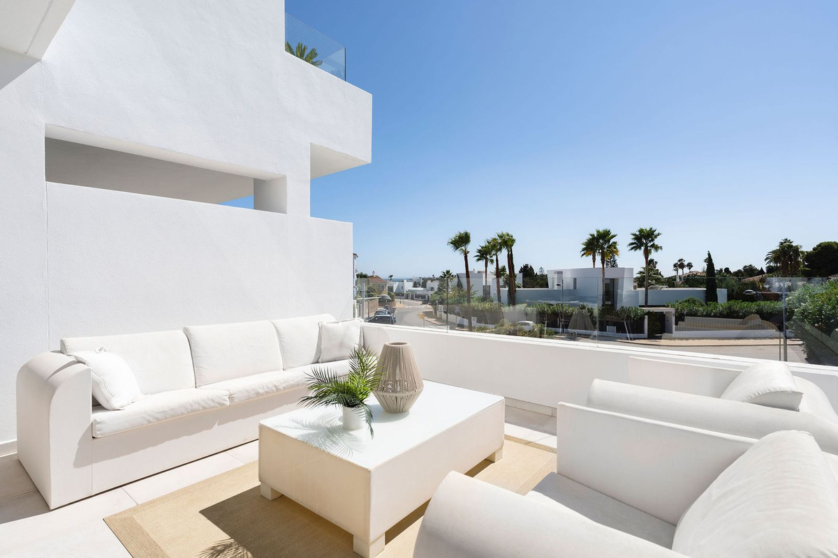 Appartement te koop in El Paraiso | 3 slaapkamers H5147800