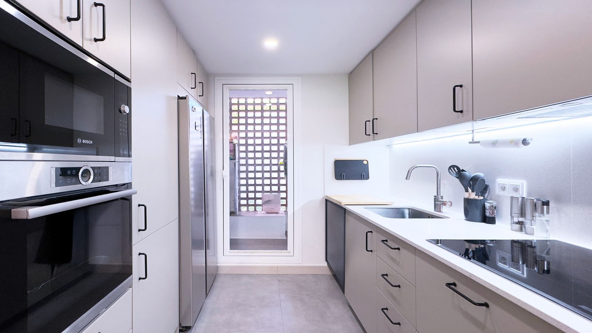 Appartement te koop in El Paraiso | 2 slaapkamers H5148001