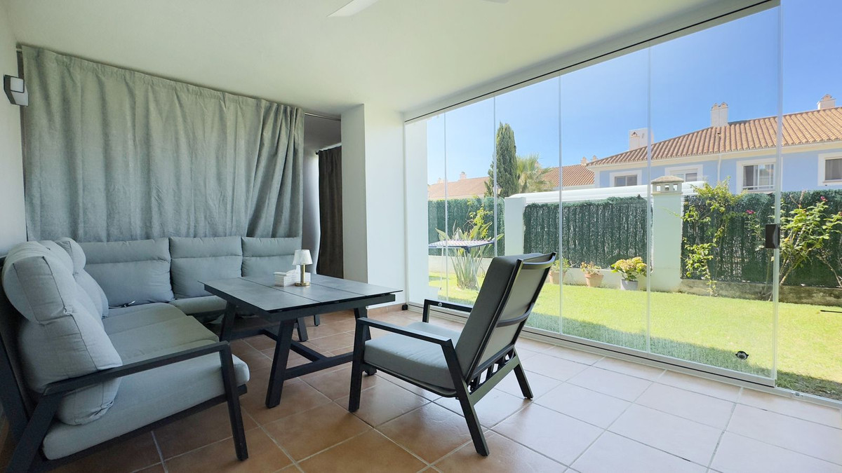 Appartement te koop in El Paraiso | 2 slaapkamers H5148001