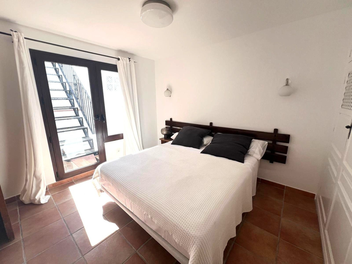 Appartement te koop in El Paraiso | 2 slaapkamers H5150740