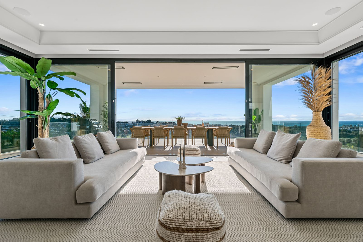 Huis te koop in El Paraiso | 5 slaapkamers H5272369