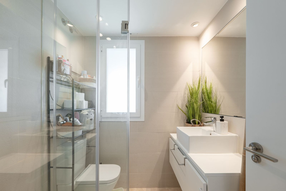 Appartement te koop in El Paraiso | 3 slaapkamers H5287063