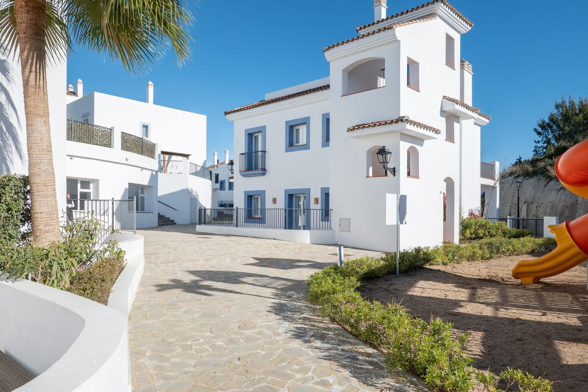 Appartement te koop in El Paraiso | 3 slaapkamers H5287063