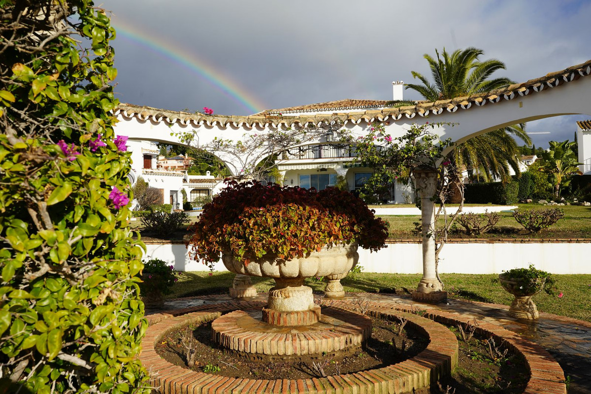 Appartement te koop in El Paraiso | 2 slaapkamers H5292130