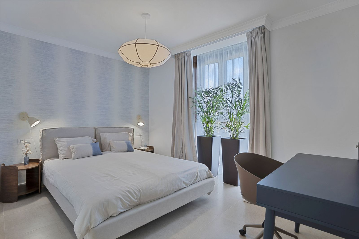 Appartement te koop in El Paraiso | 2 slaapkamers H5305687